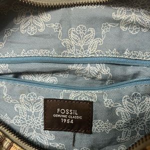 FOSSIL CARRY bag